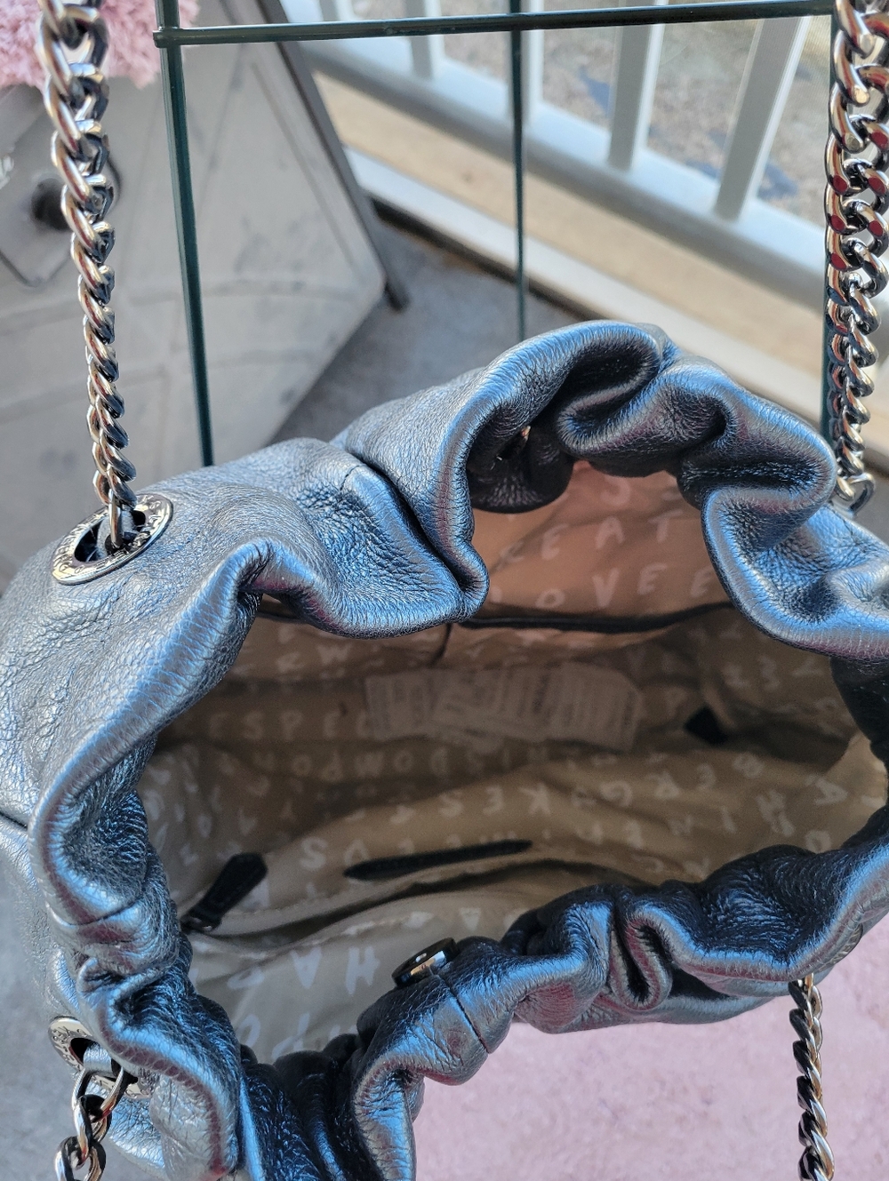 Classic Metalic Navy Genuion Leather Chain-Handle Women’s Tote - Picture 3 of 9